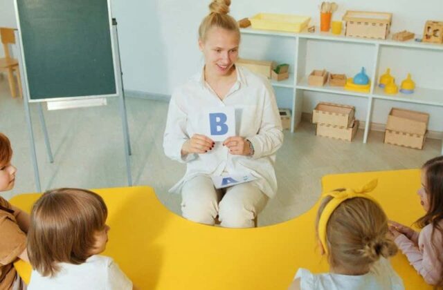Österreichs Bildungsneustart testet, wie Schulen endlich vorankommen können